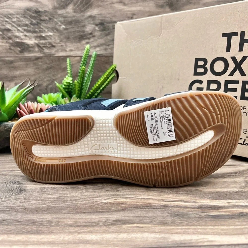 NIB Clarks Solan Sail Fisherman Sandal Navy Combi Suede